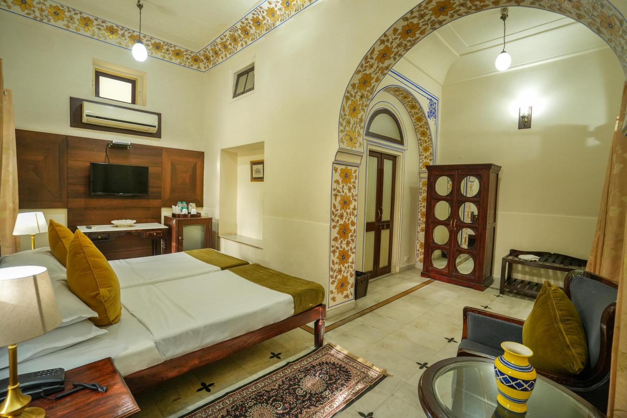 Diggi Palace - A City Center Hidden Heritage Gem Jaipur Extérieur photo